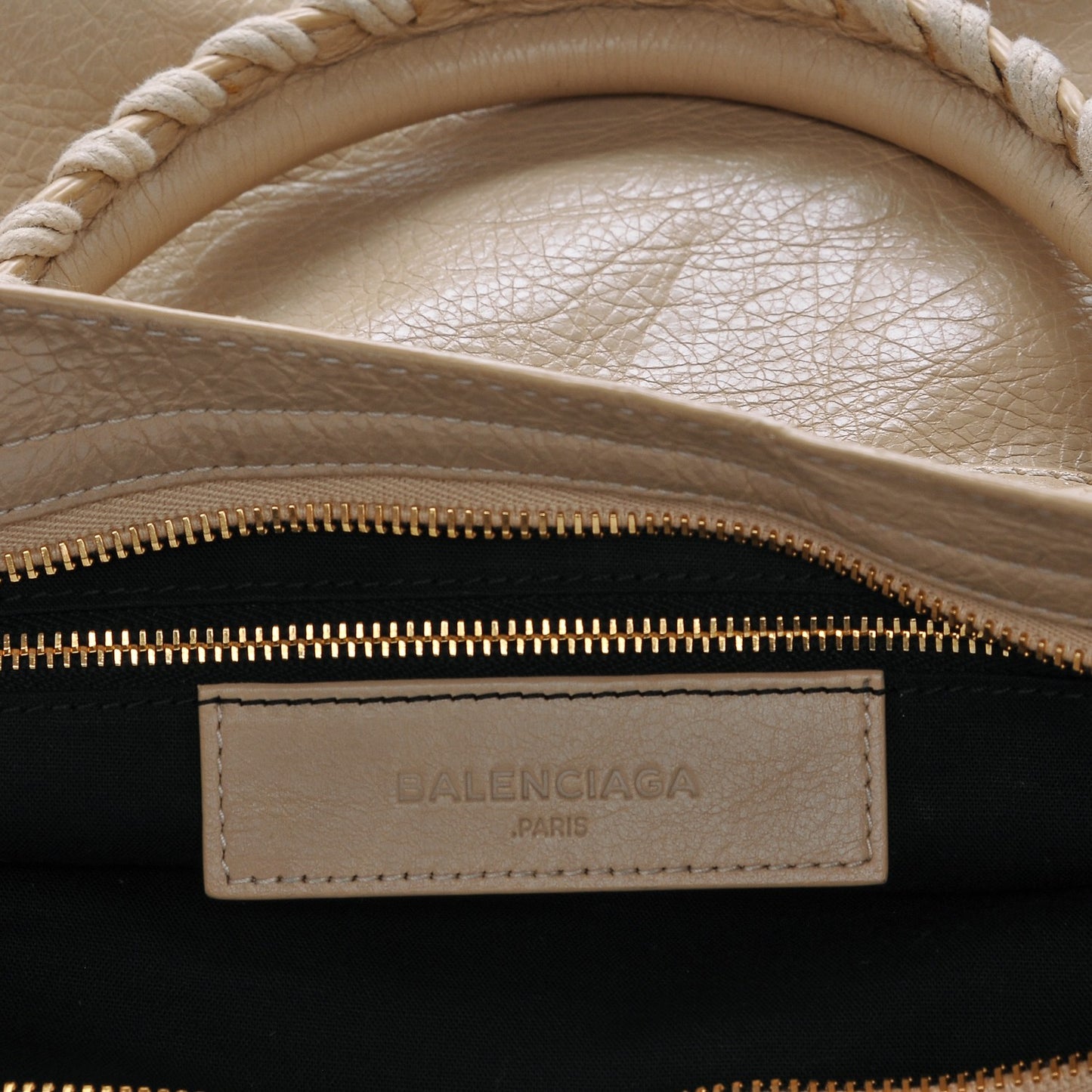Agneau Giant 12 Gold Hardware City Beige Oryx