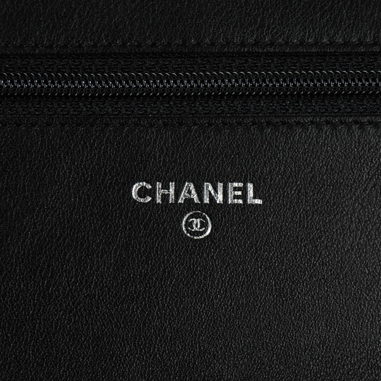 Caviar Sevruga Wallet On Chain WOC Black