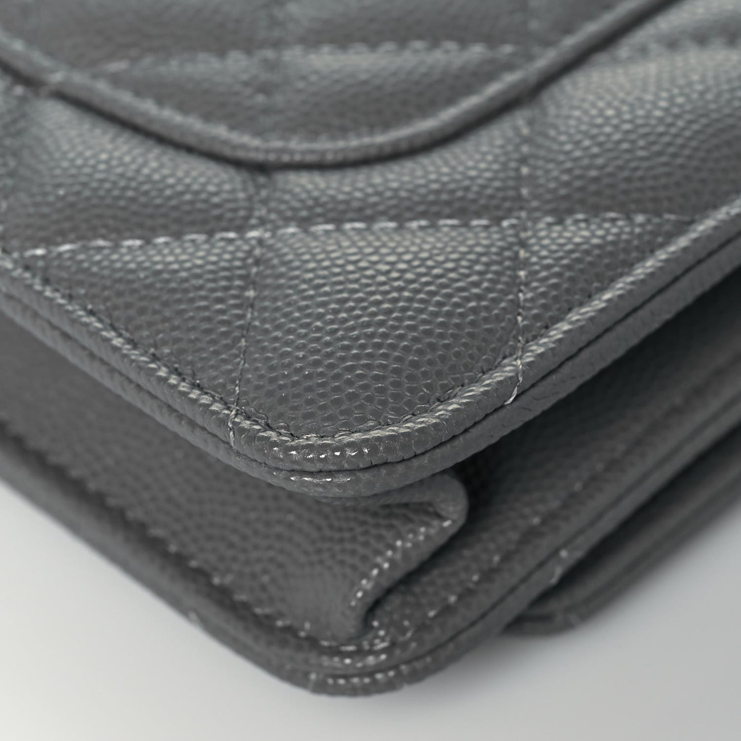 Caviar Quilted Wallet On Chain WOC Dark Grey