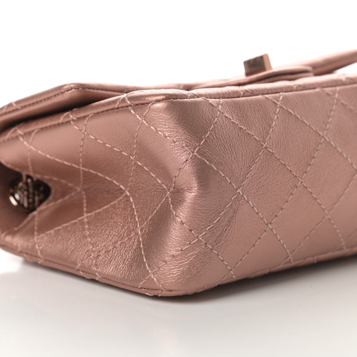 Metallic Grained Calfskin Quilted 2.55 Reissue Mini Flap Copper Pink
