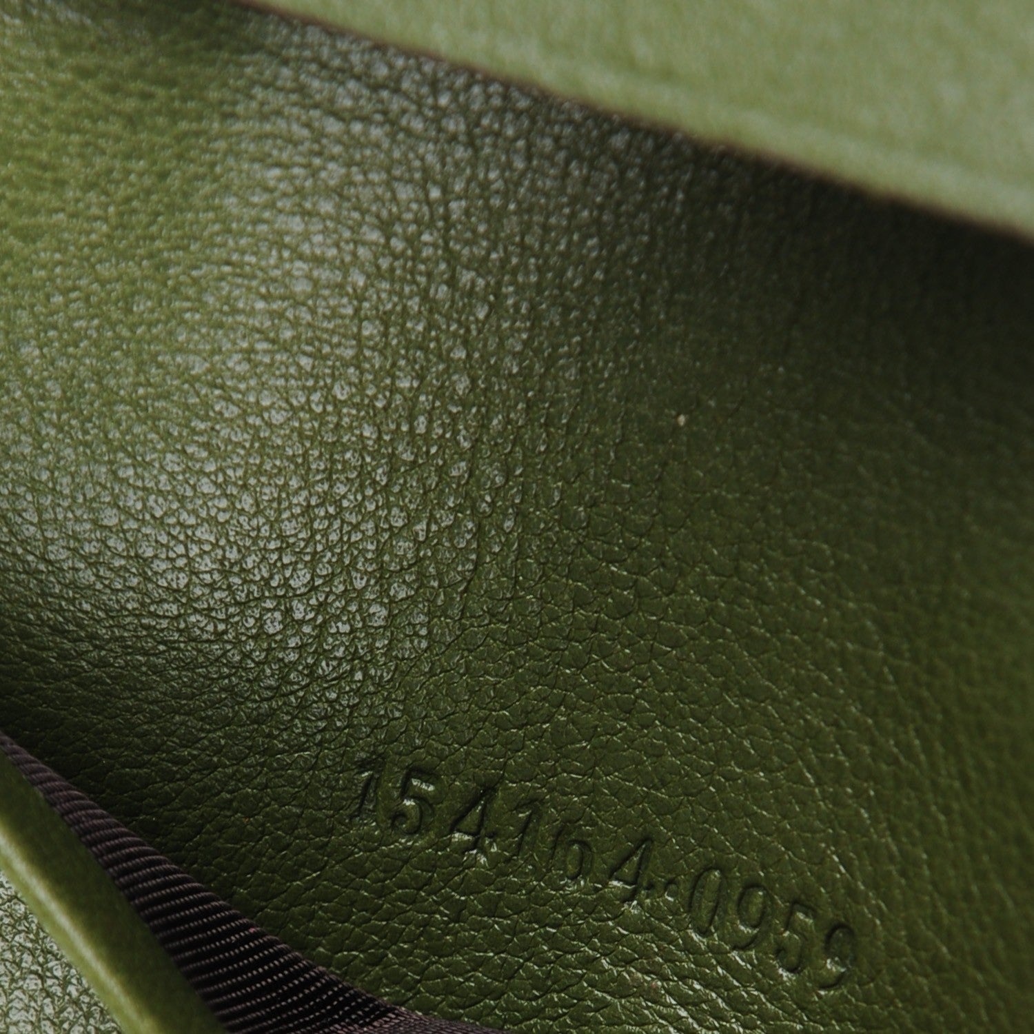Gucci Calfskin Charmy 6 Key Holder Case Green 7 of 8