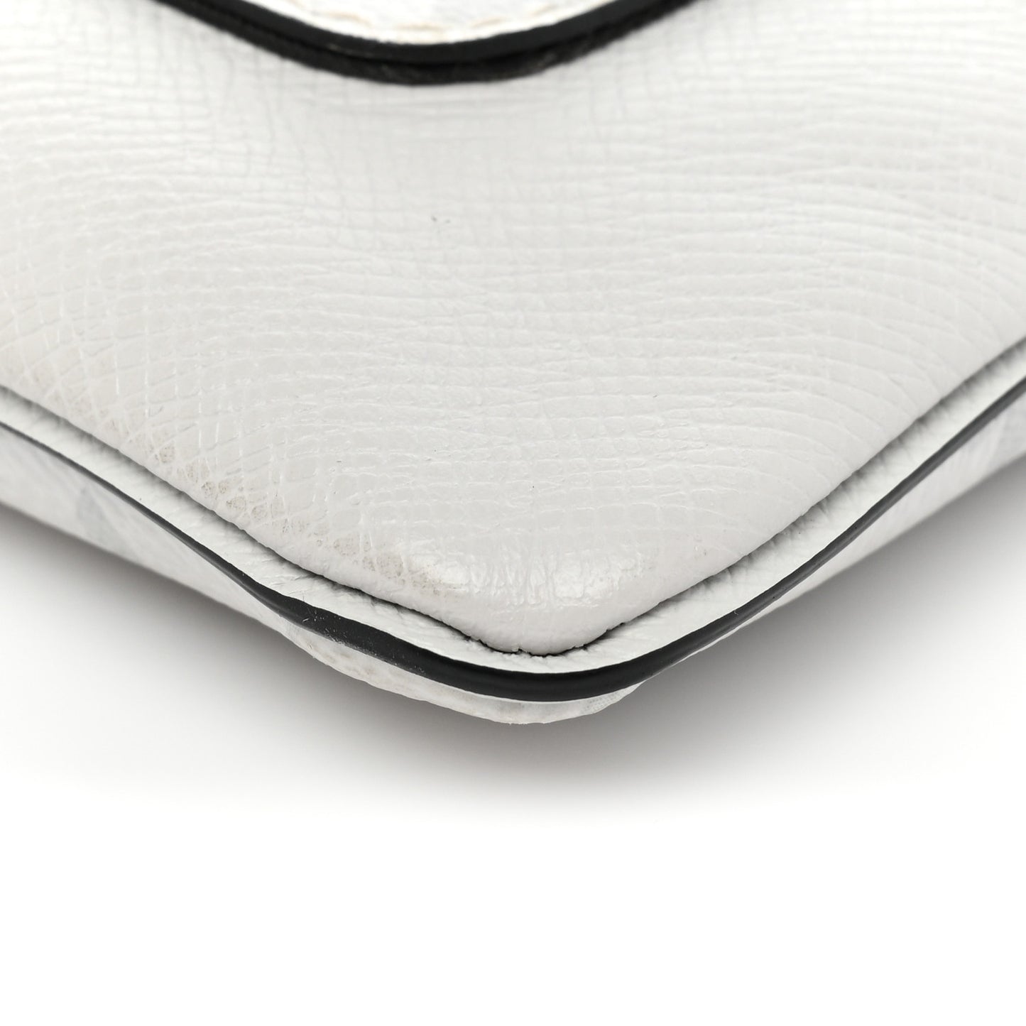 Taigarama Outdoor Flap Messenger White