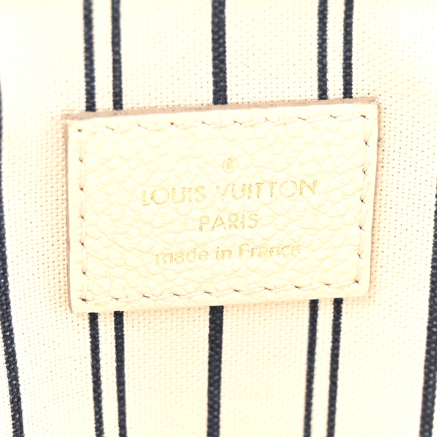 Louis Vuitton Empreinte Marais MM Neige 7 of 17
