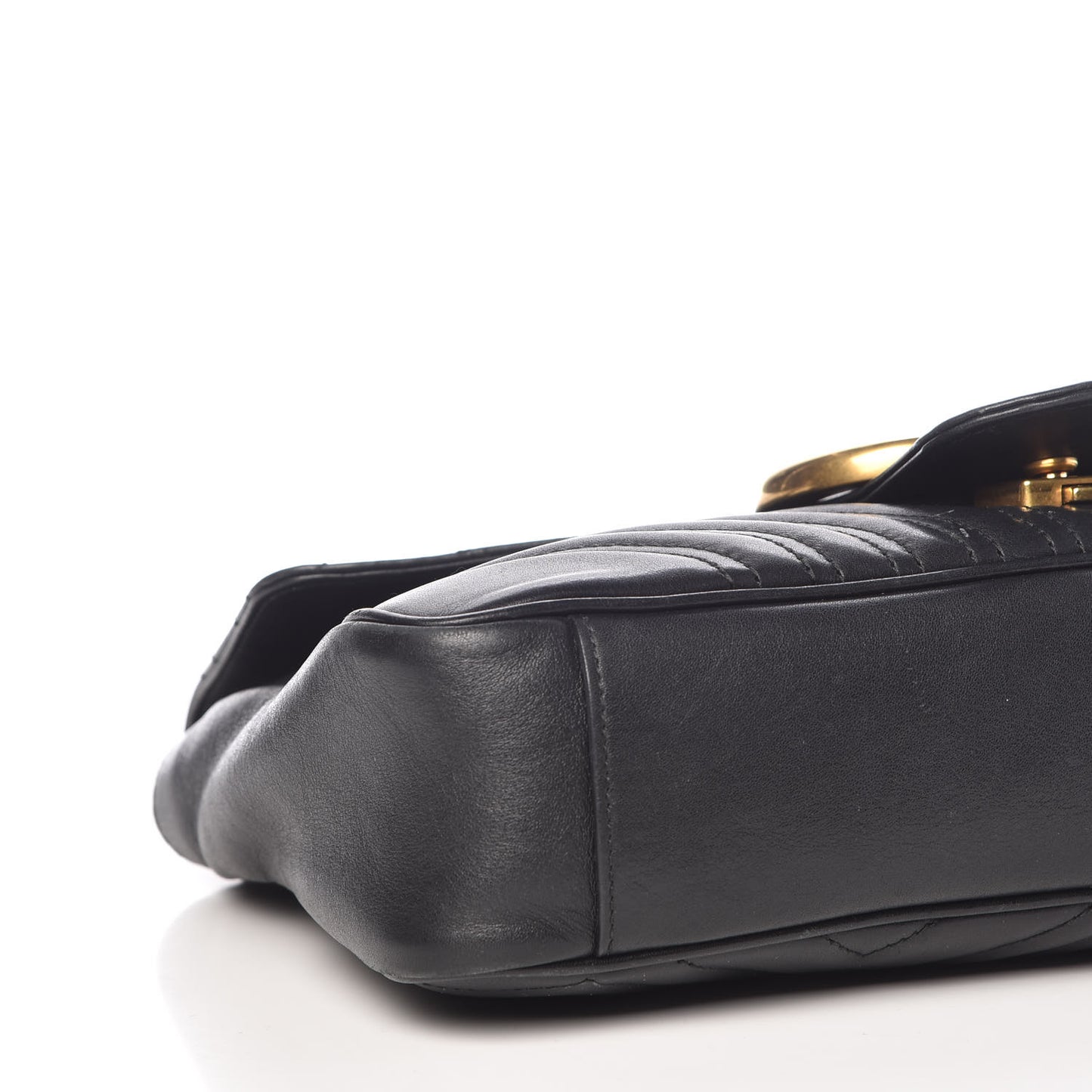 Calfskin Matelasse Medium GG Marmont Shoulder Bag Black