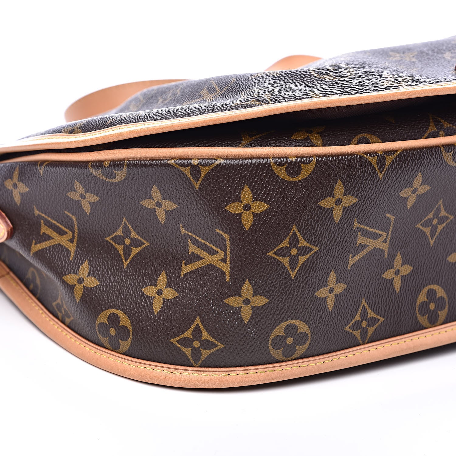 Louis Vuitton Monogram Menilmontant MM 9 of 12