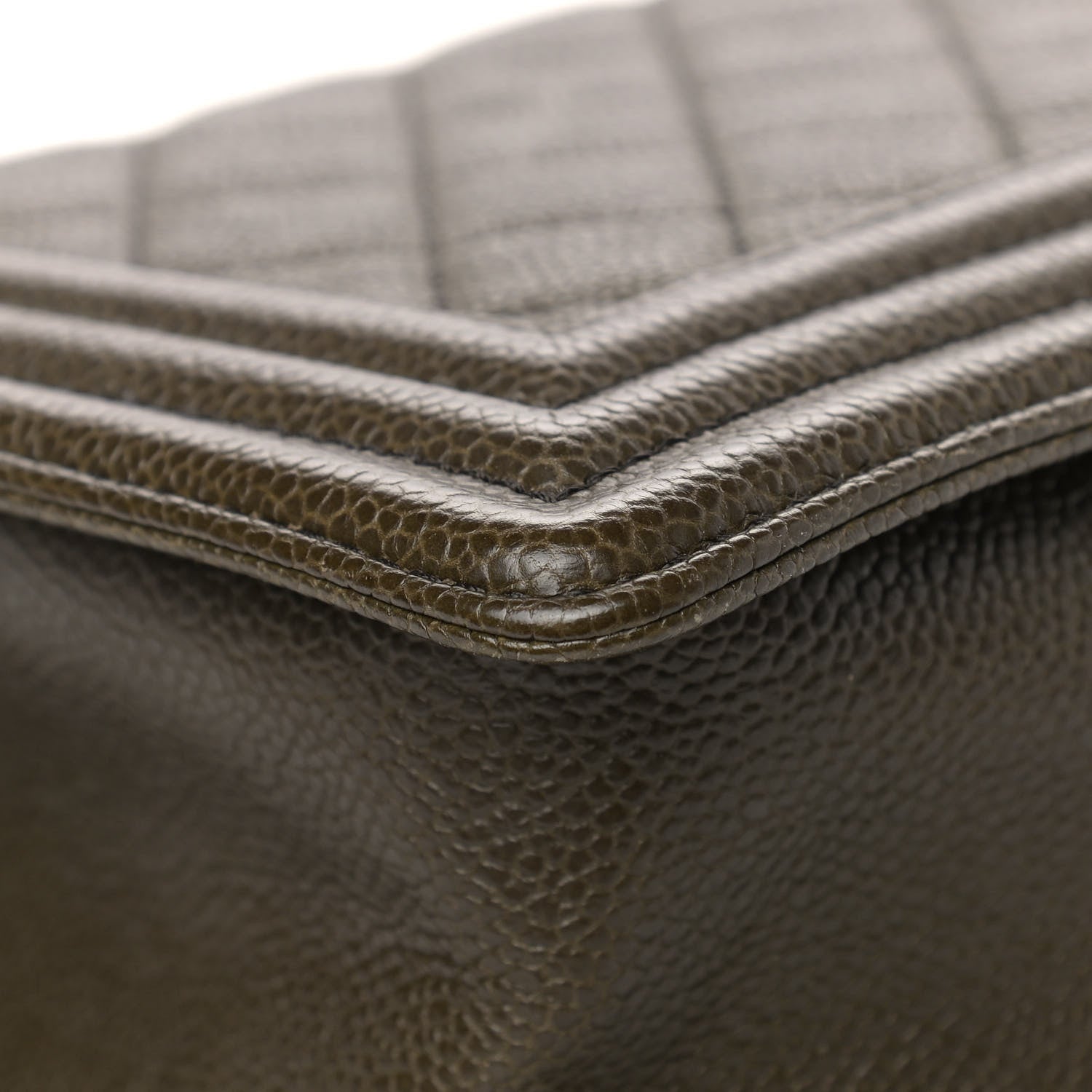 Chanel Caviar Quilted Medium Boy Flap Green 9 of 10
