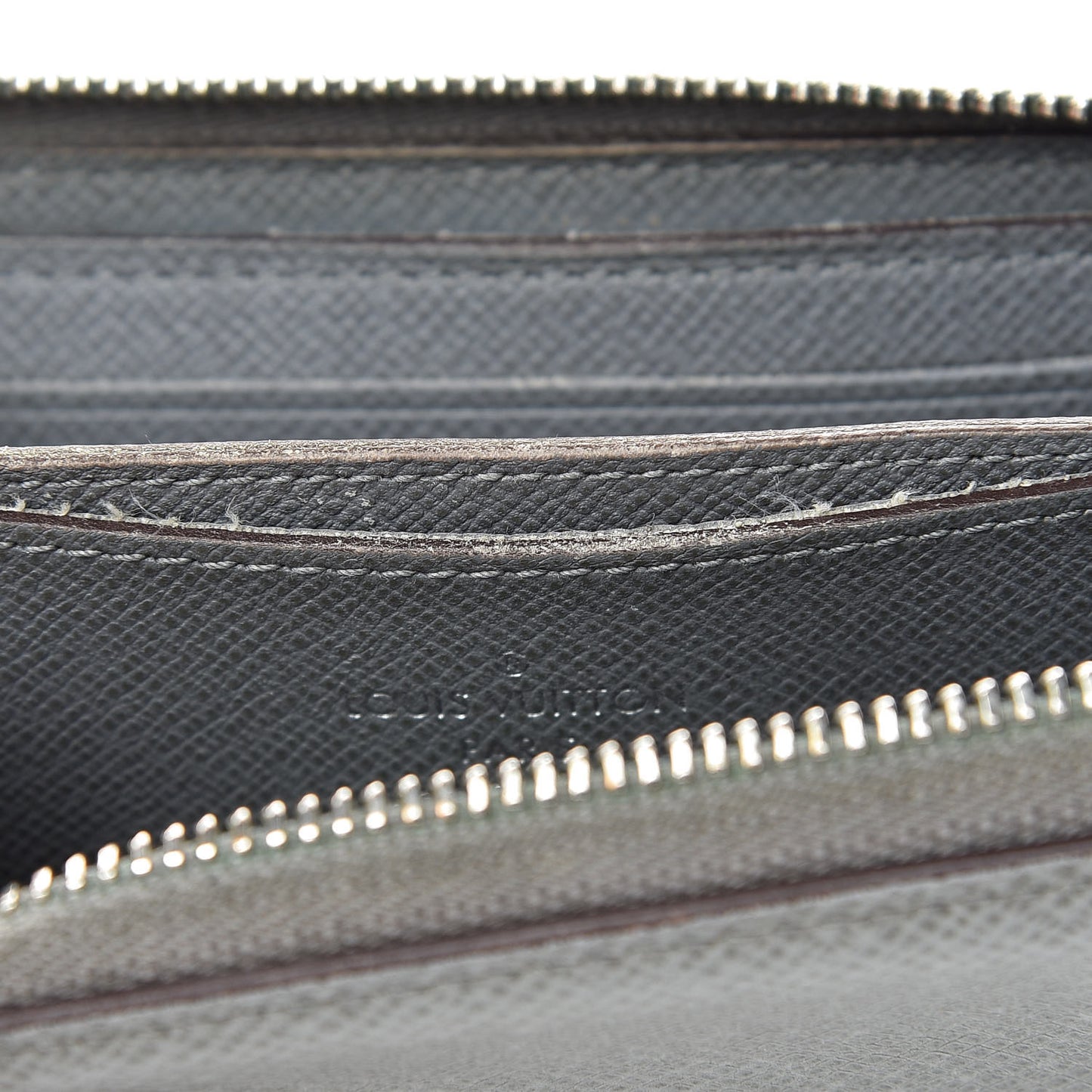 Taiga Zippy Coin Purse Vertical Glacier
