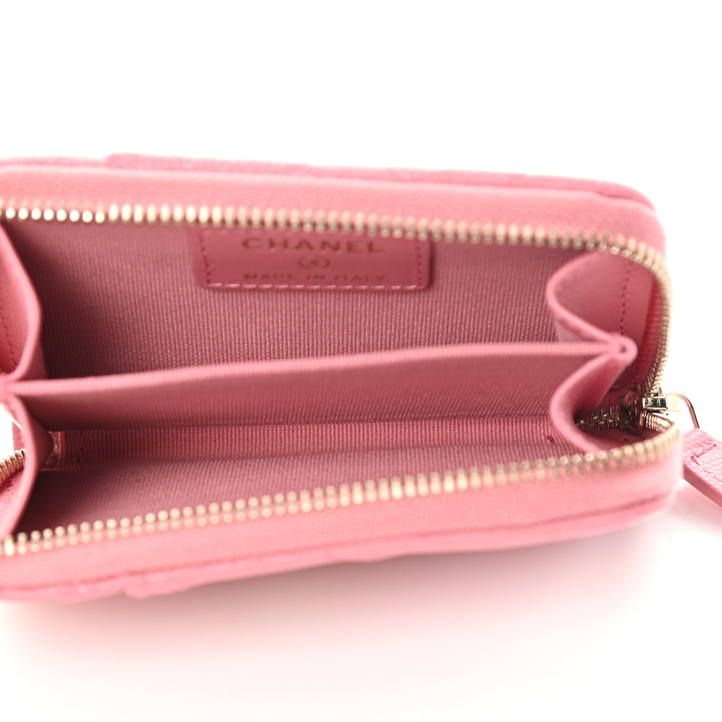 Caviar Quilted Zip Card Holder Pink