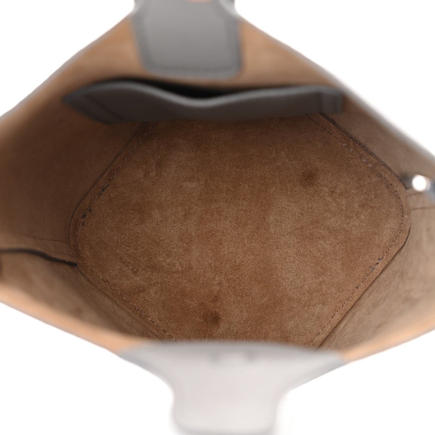 Loewe Soft Grained Calfskin Mini Pebble Bucket Bag Pearl Grey 5 of 10