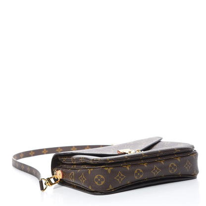 Louis Vuitton Monogram Pochette Metis 4 of 11