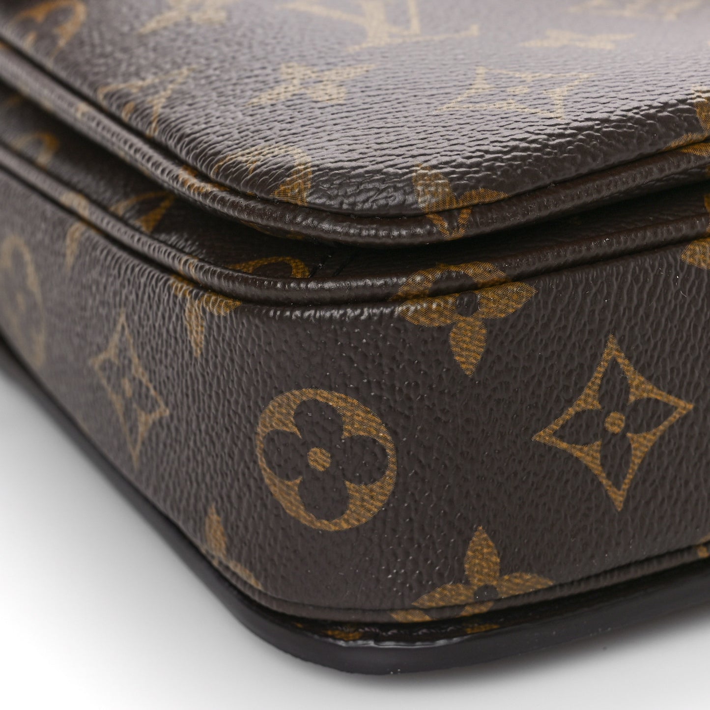 Monogram My World Tour Pochette Metis