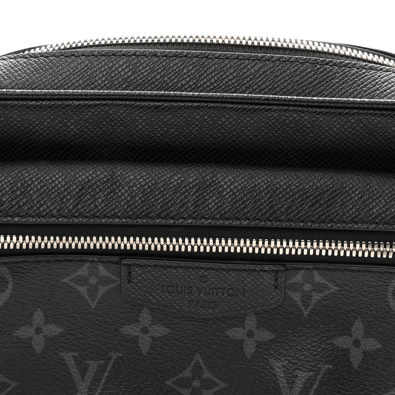 Louis Vuitton Taiga Monogram Outdoor Bumbag Black 7 of 9
