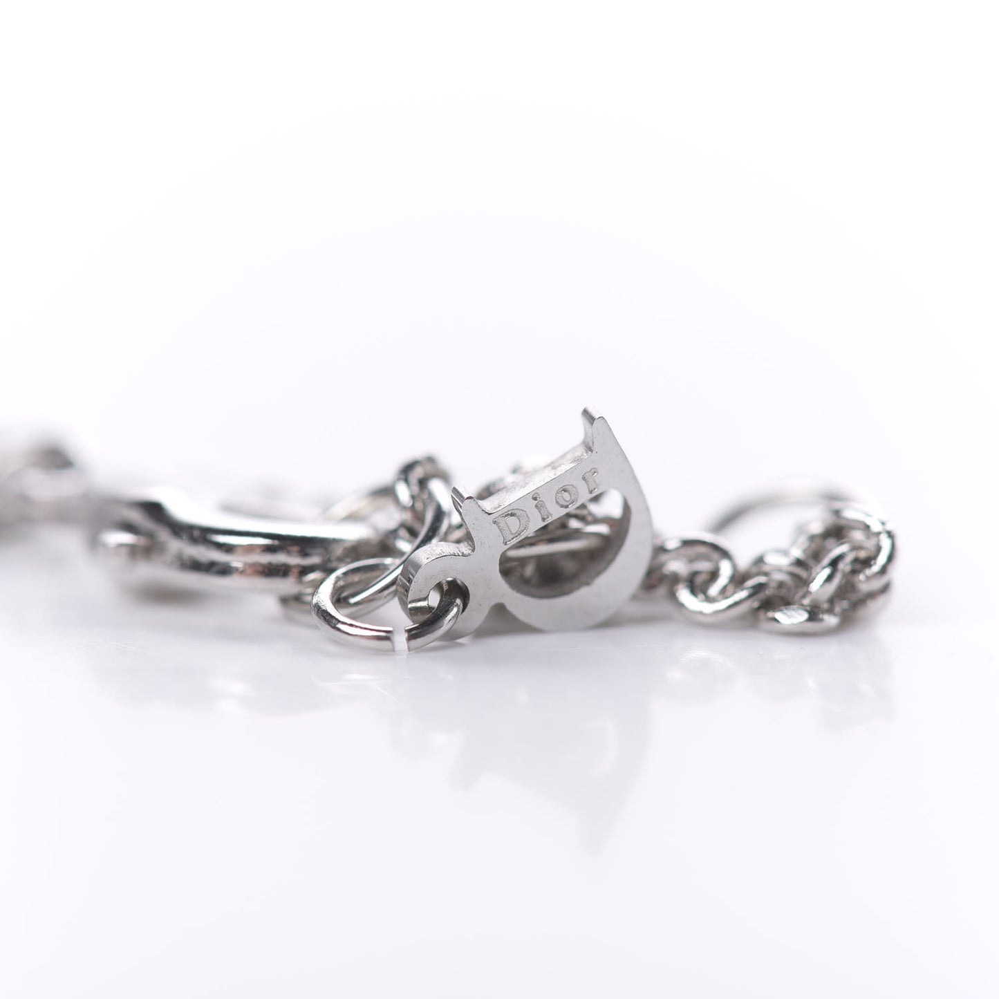 Crystal Buckle Necklace Silver