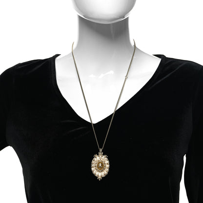 Chanel Metal Pearl Gripoix Necklace Gold 2 of 5