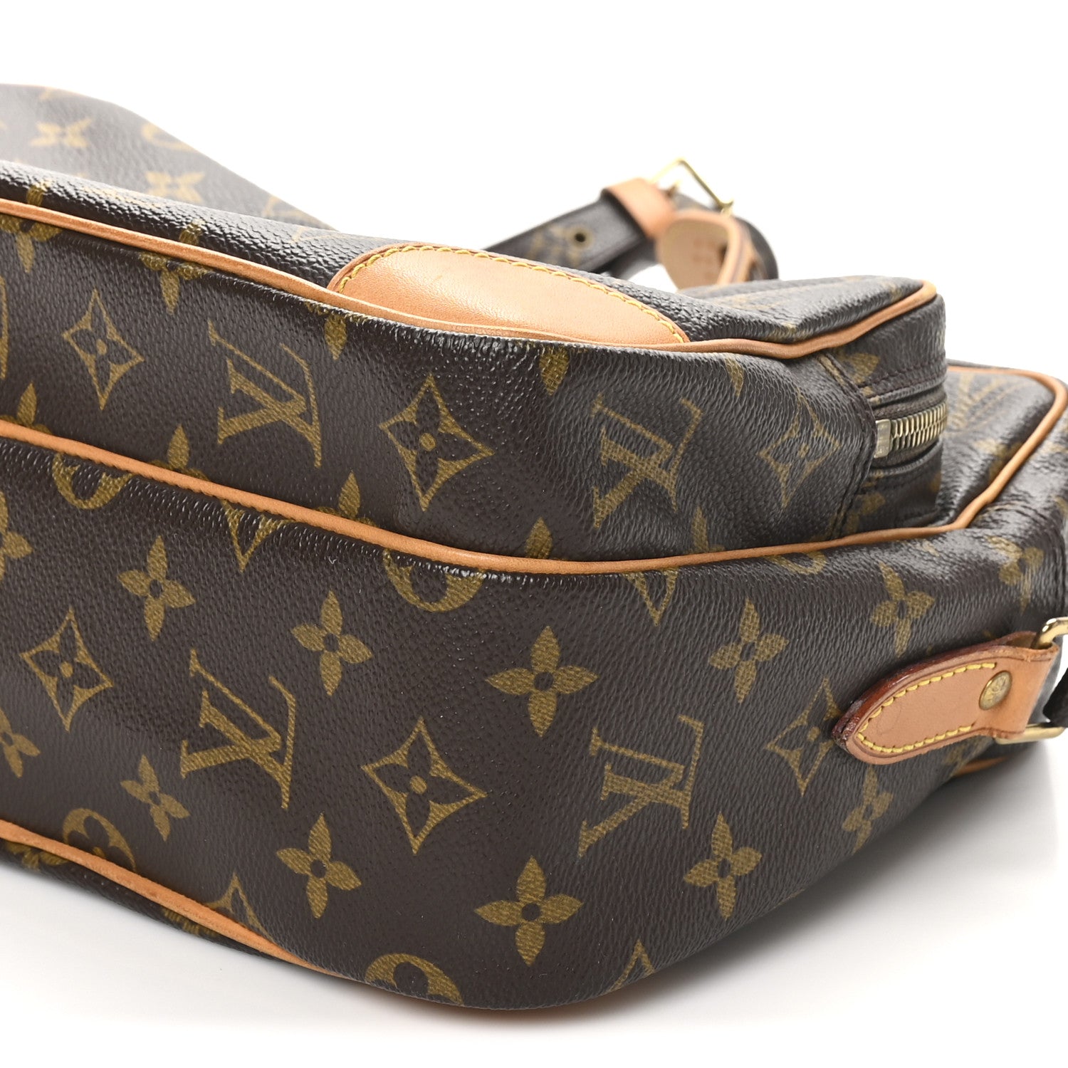 Louis Vuitton Monogram Nil 28 9 of 9