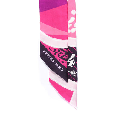 Hermes Silk Jeu de Soie Uniforme Twilly Rose Vif Black Rose 3 of 3