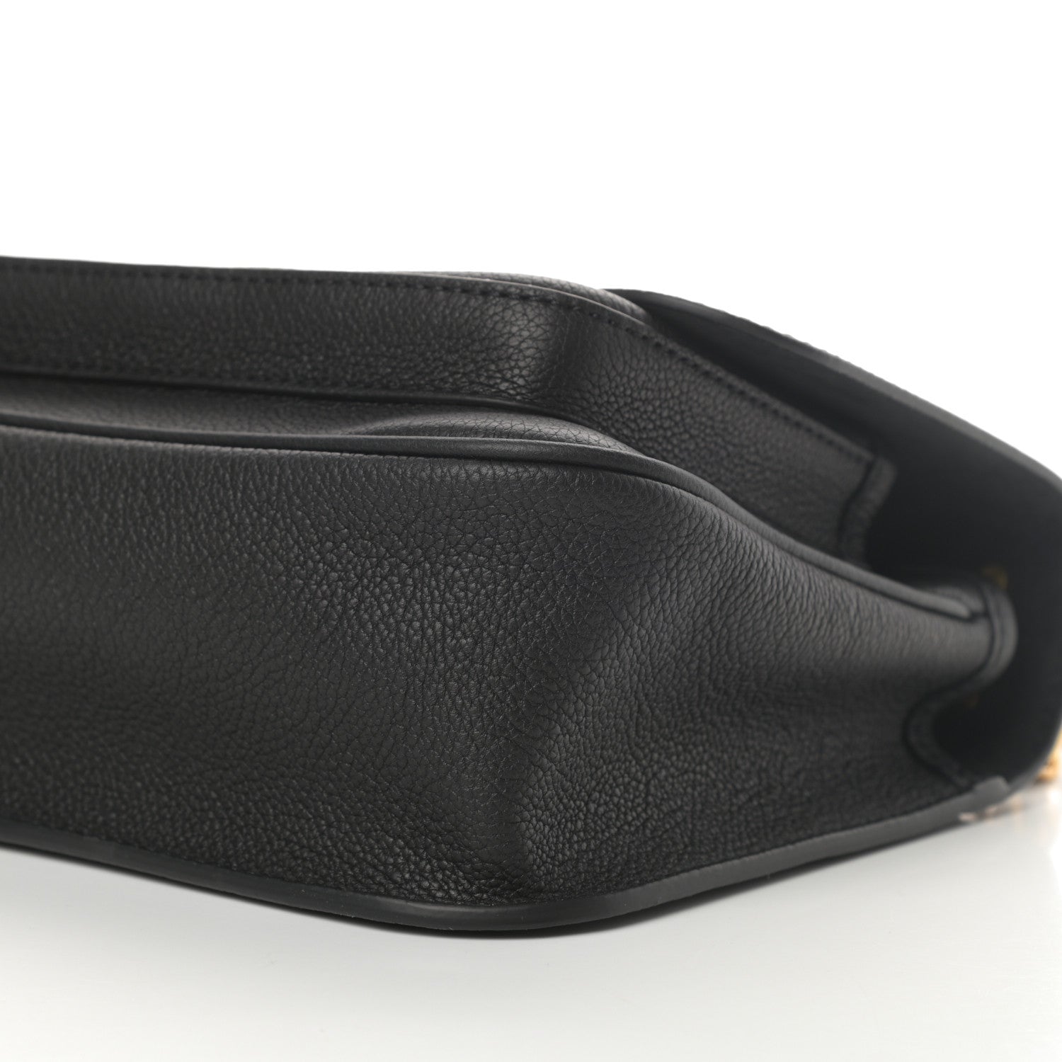 Louis Vuitton Grained Calfskin Lockme Chain Bag Black 9 of 9