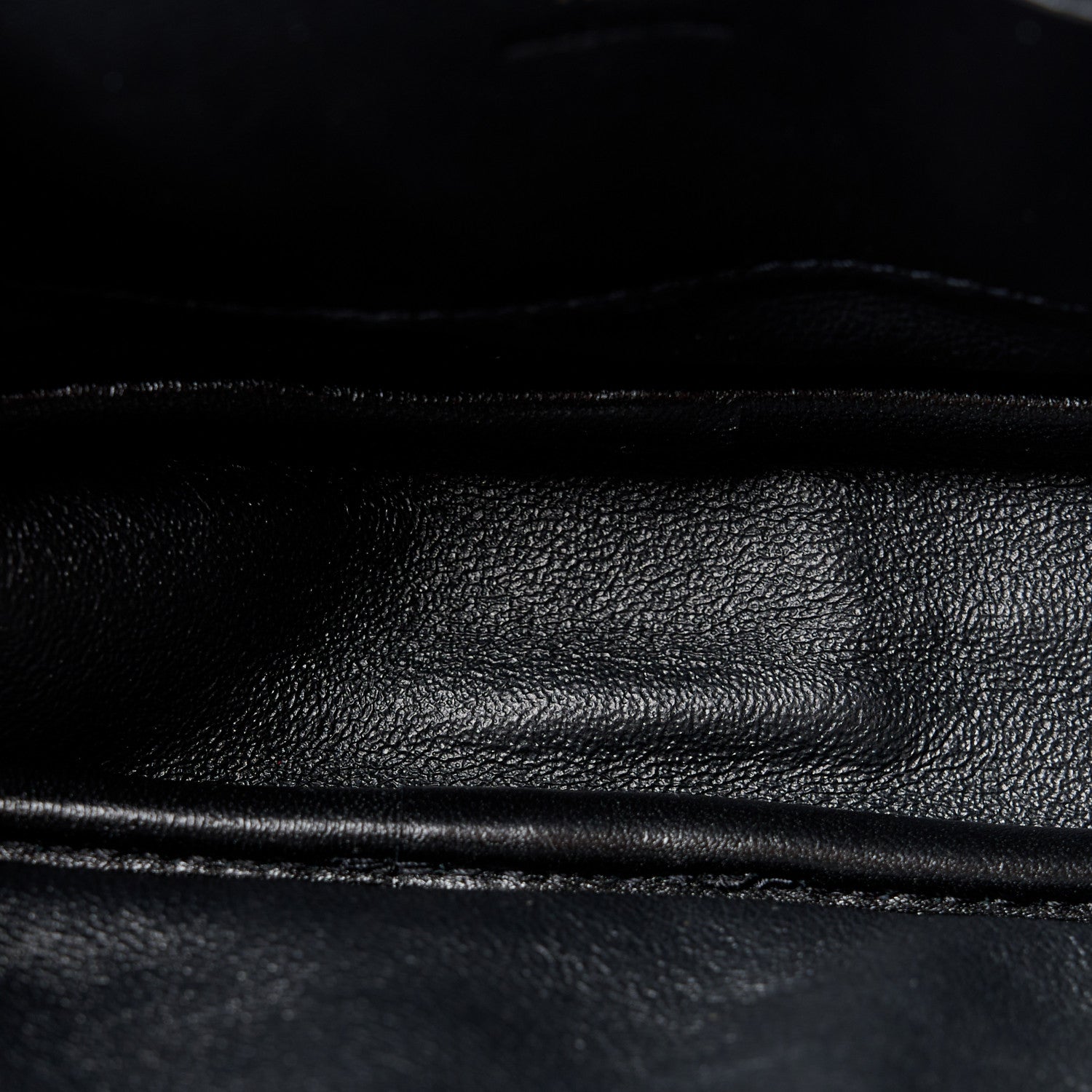 Saint Laurent Grain De Poudre Matelasse Monogram Mini Lou Camera Bag Black 11 of 12