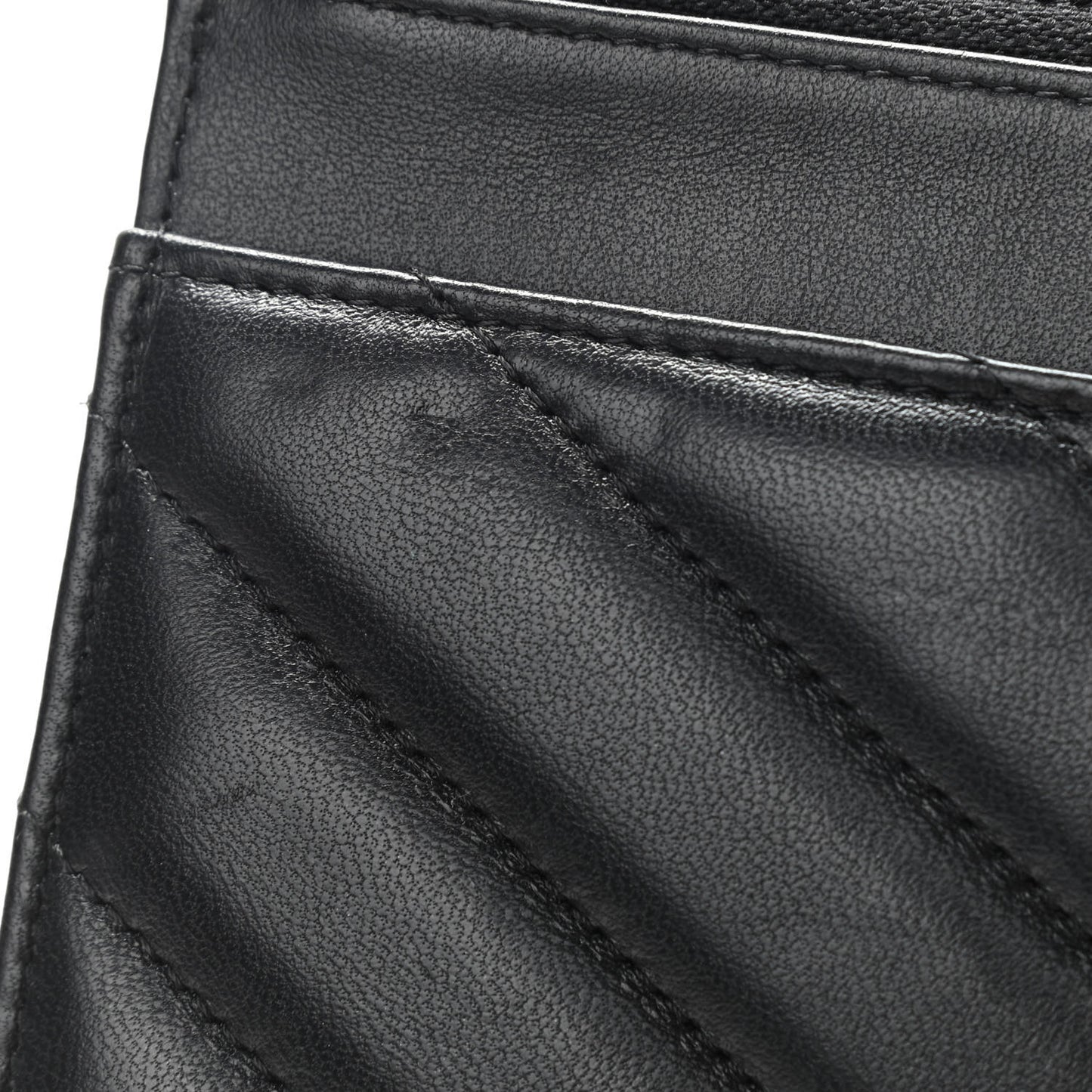Lambskin Chevron Quilted Medallion Wallet On Chain WOC Black