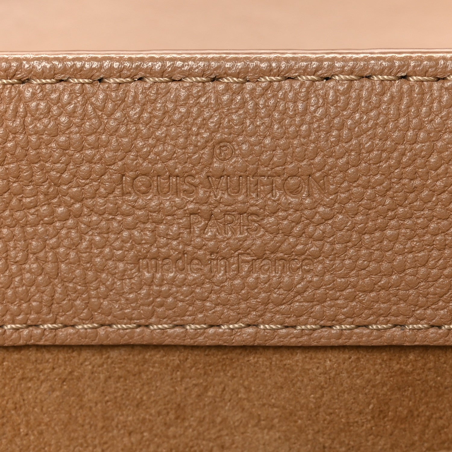 Louis Vuitton Monogram Cuir Plume Ecume Very Chain Bag Sesame Creme Black 7 of 12