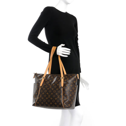 Louis Vuitton Monogram Totally MM 2 of 8