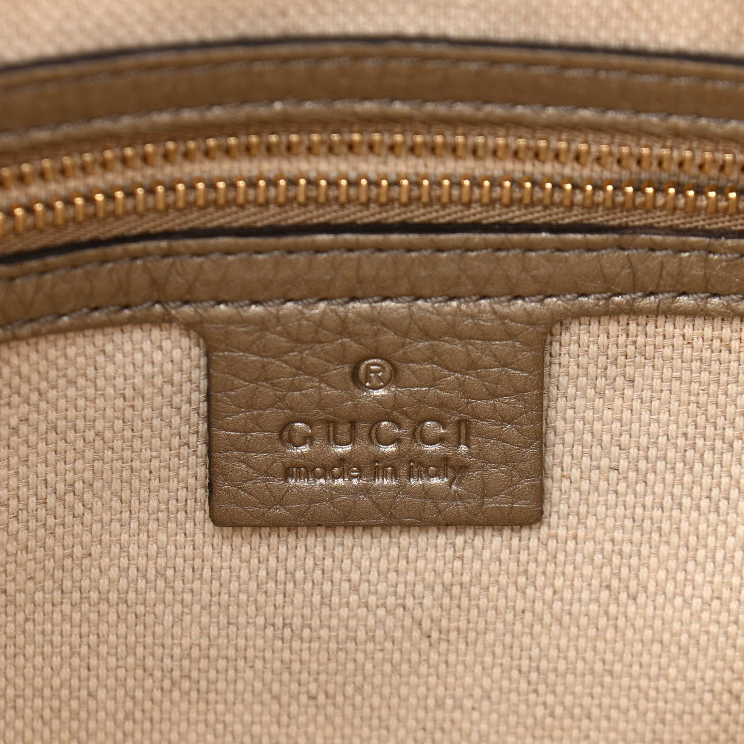 Gucci Metallic Pebbled Calfskin Small Soho Bowler Golden Beige 6 of 10
