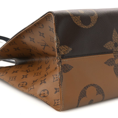 Louis Vuitton Reverse Monogram Giant Onthego GM 8 of 10