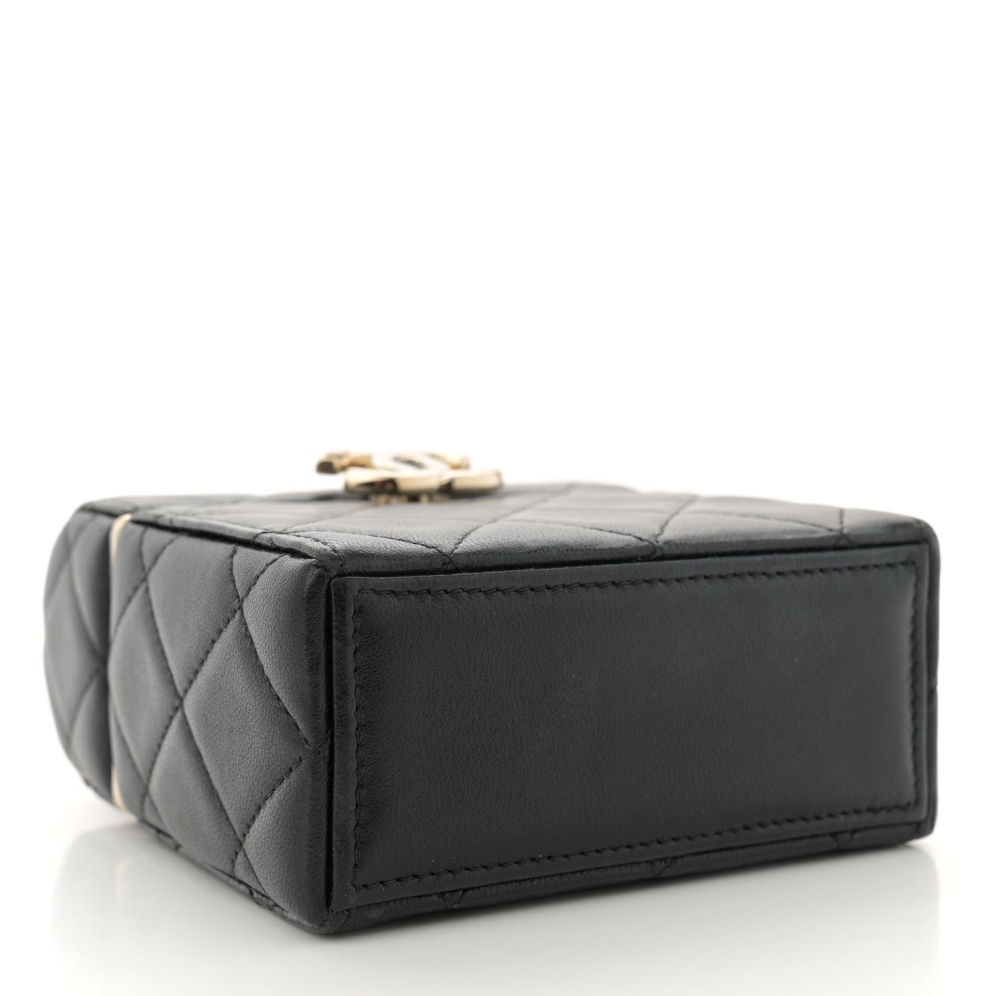 Lambskin Quilted Small Box With Chain Black