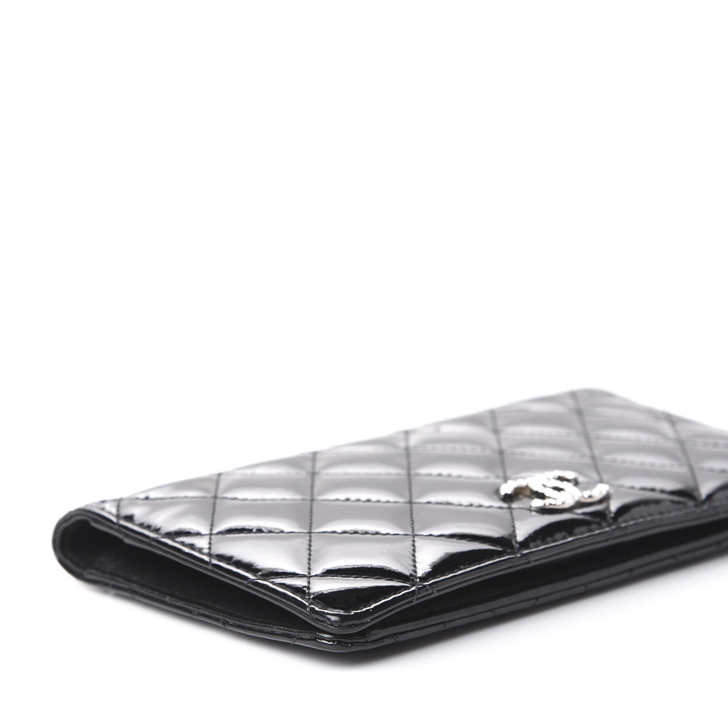 Patent Quilted Brilliant Yen Wallet Black