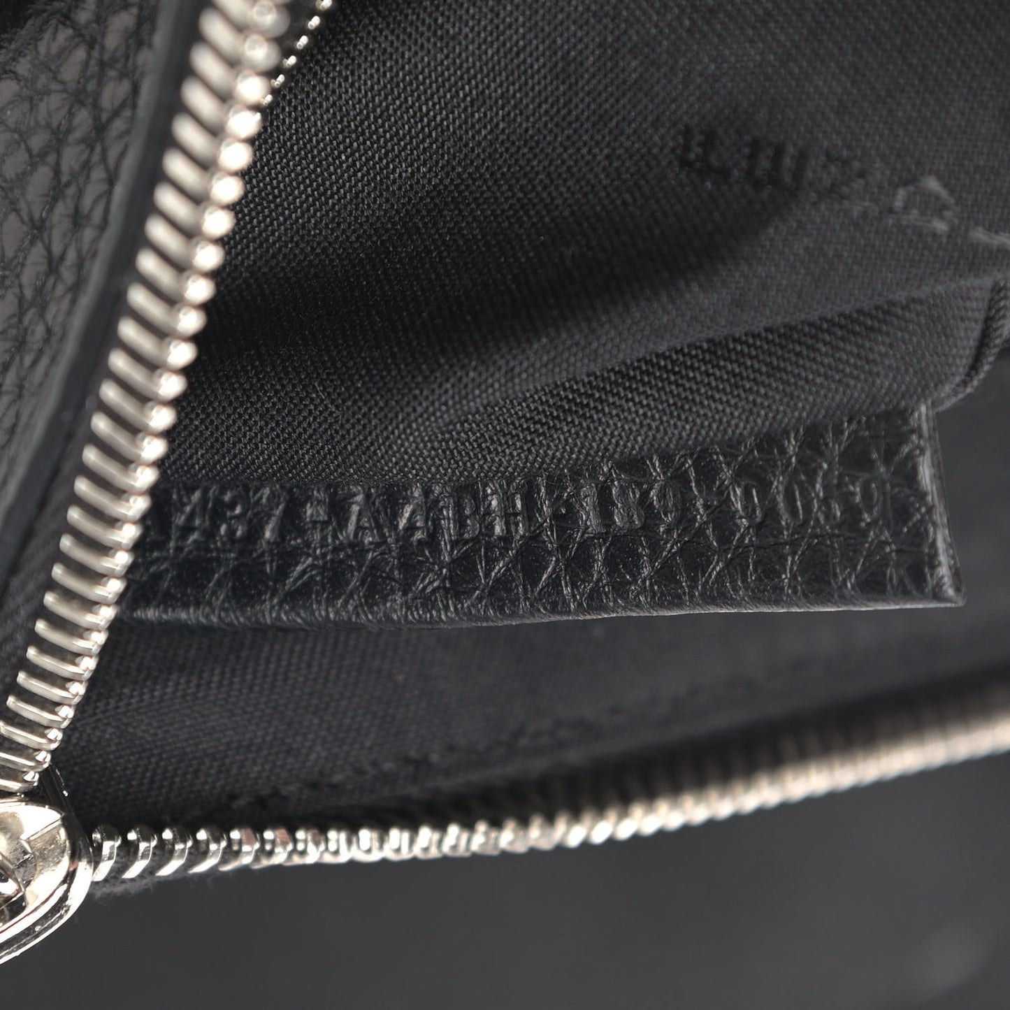 Cuoio Romano Selleria Fendi Stamp Patch Messenger Black Grigio