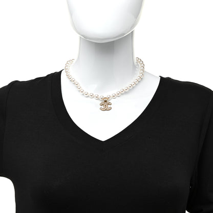 Chanel Pearl Crystal CC Short Necklace Gold 2 of 5