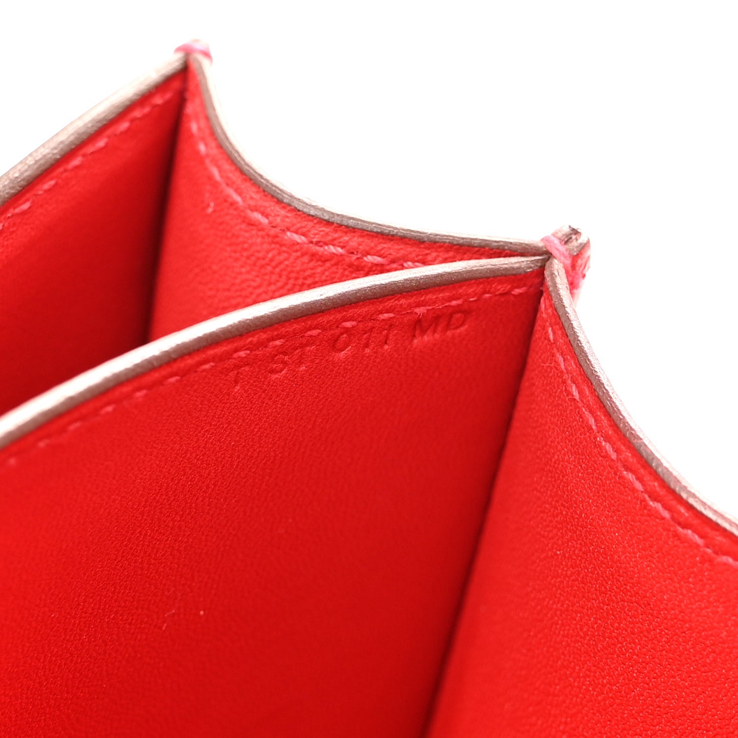 Epsom Constance 24 Rouge Casaque