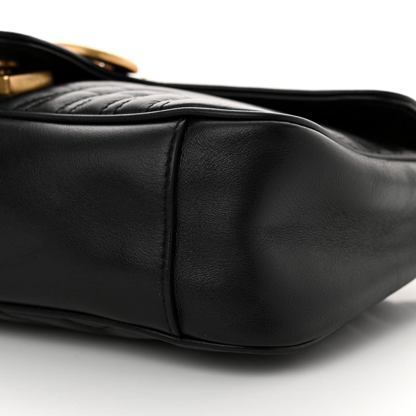 Calfskin Matelasse Small GG Marmont Shoulder Bag Black