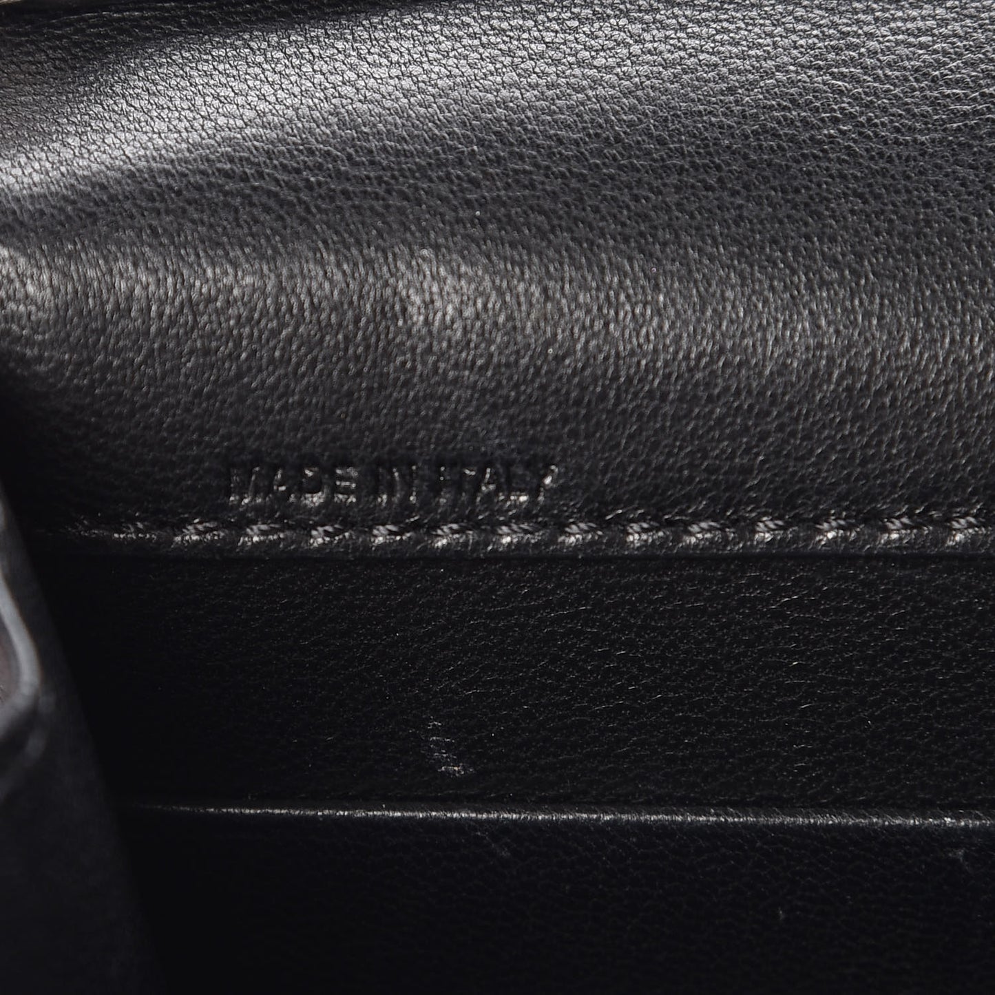 Sugar Goatskin Pandora Chain Wallet Black