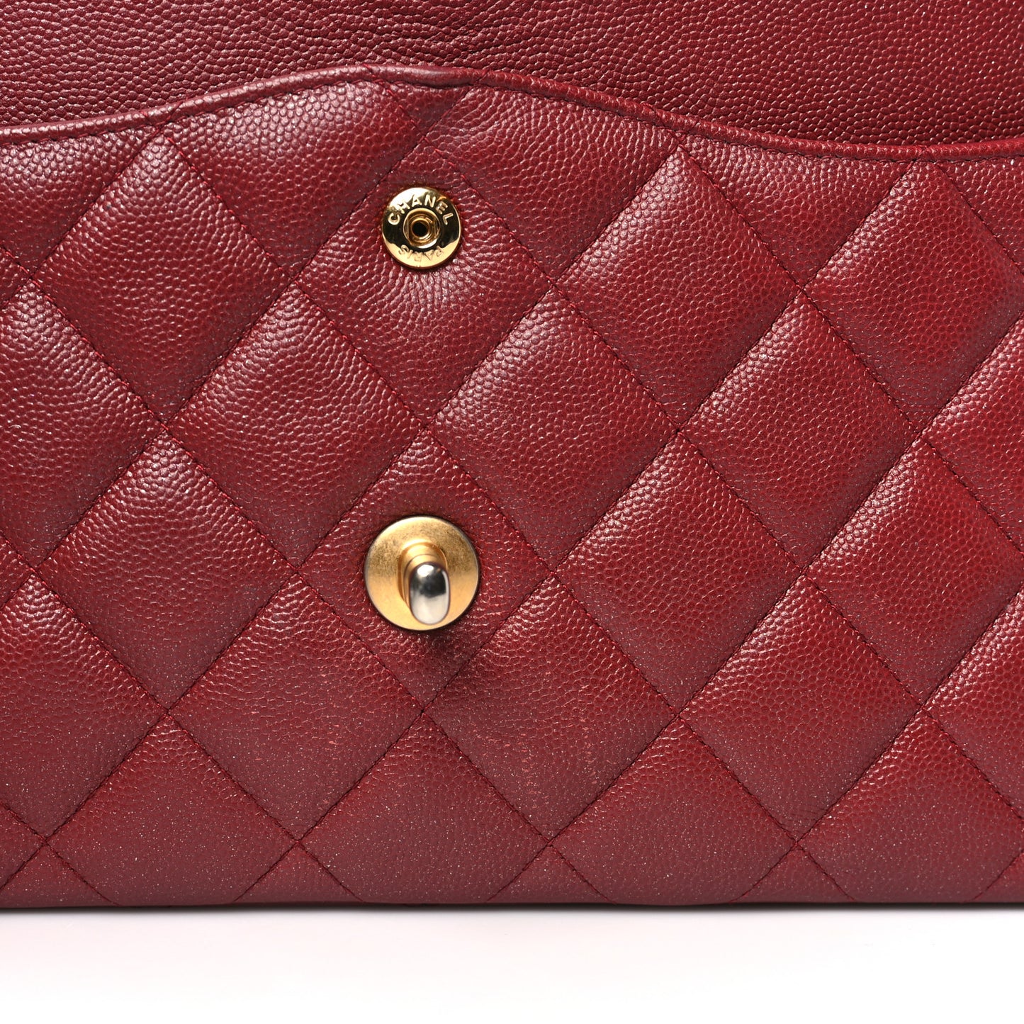 Iridescent Caviar Quilted Jumbo Double Flap Burgundy