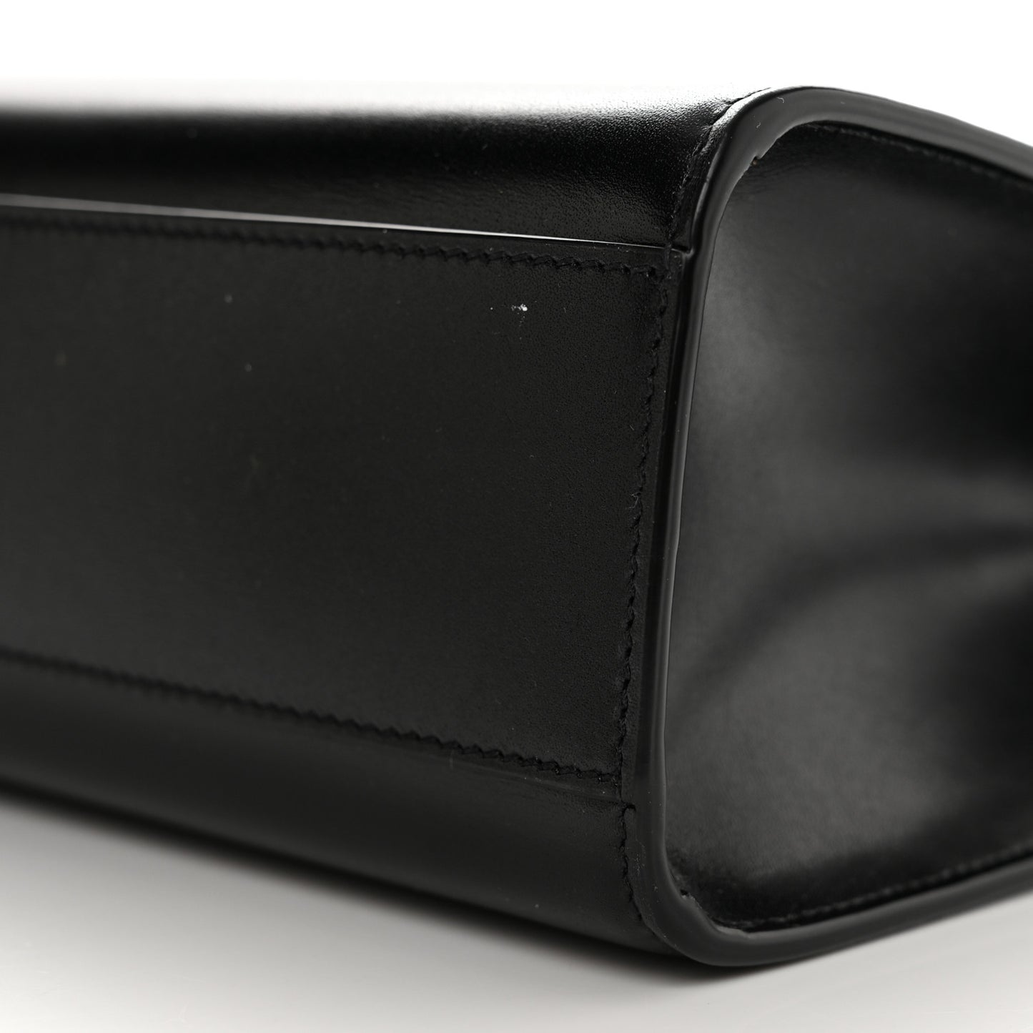 Smooth Calfskin Manhattan Shoulder Bag Black