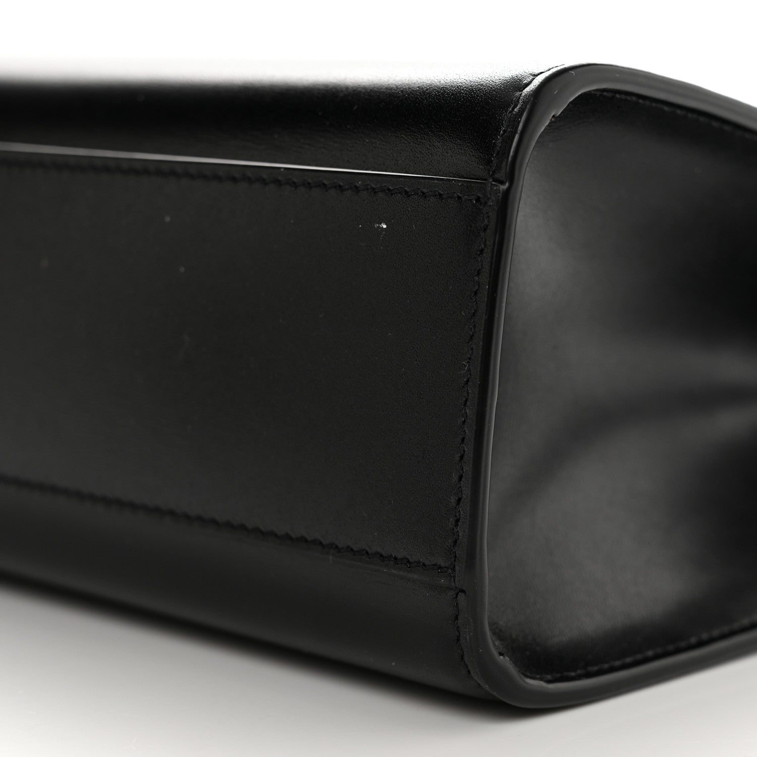 Saint Laurent Smooth Calfskin Manhattan Shoulder Bag Black 11 of 11