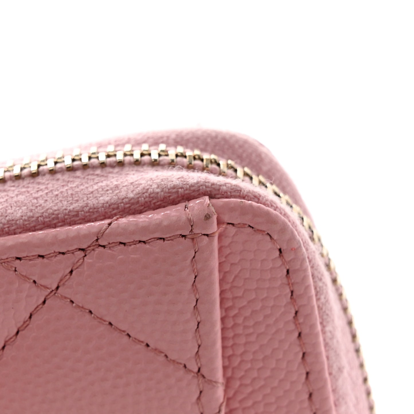 Caviar Quilted Zip Coin Purse Pink