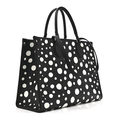 Louis Vuitton LV X YK Empreinte Monogram Giant Onthego MM Black 3 of 10