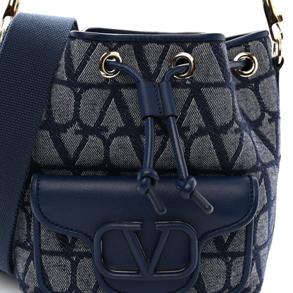 Valentino Garavani Toile Iconographe Nappa Vlogo Small Loco Drawstring Bucket Bag Melange Denim Worker 8 of 11