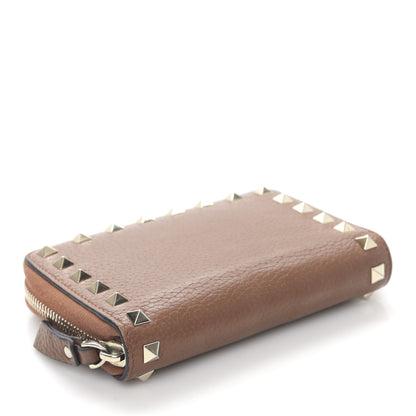 Valentino Garavani Pebbled Calfskin Rockstud Compact Zip Around Wallet Bright Cognac 4 of 9