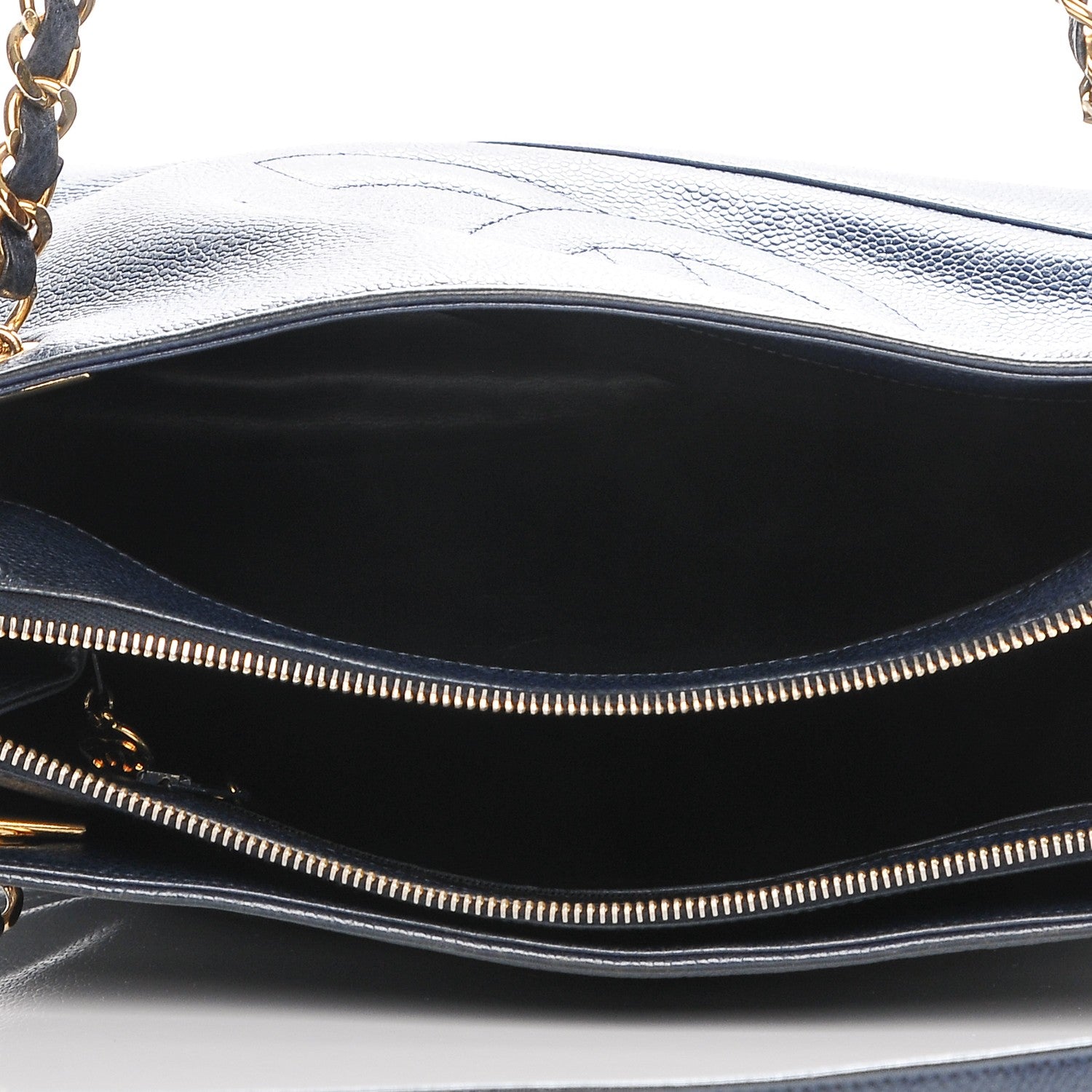 Chanel Caviar CC Shoulder Bag Navy 5 of 8