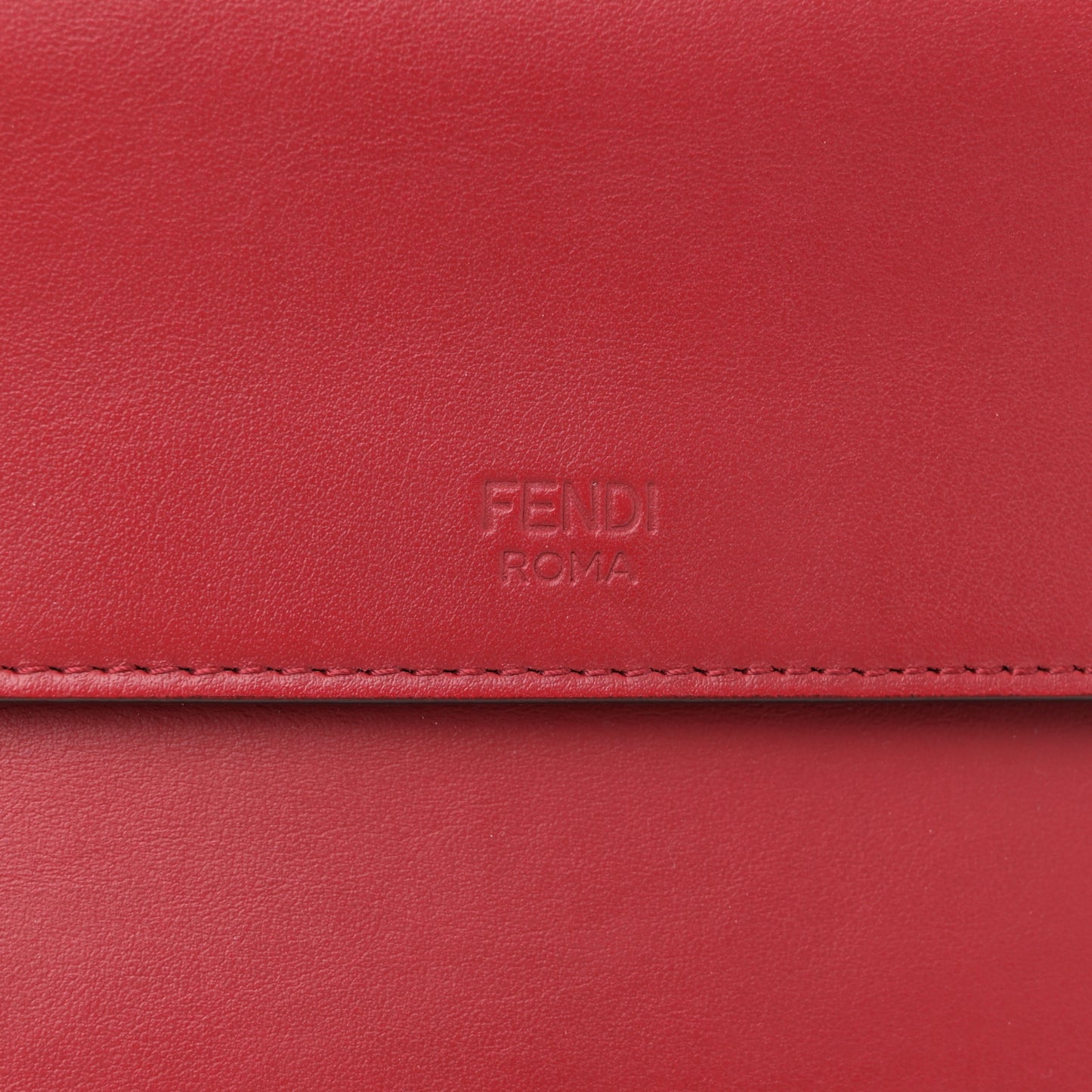 Vitello Century Opaco F is Fendi Kan I Shoulder Fragola