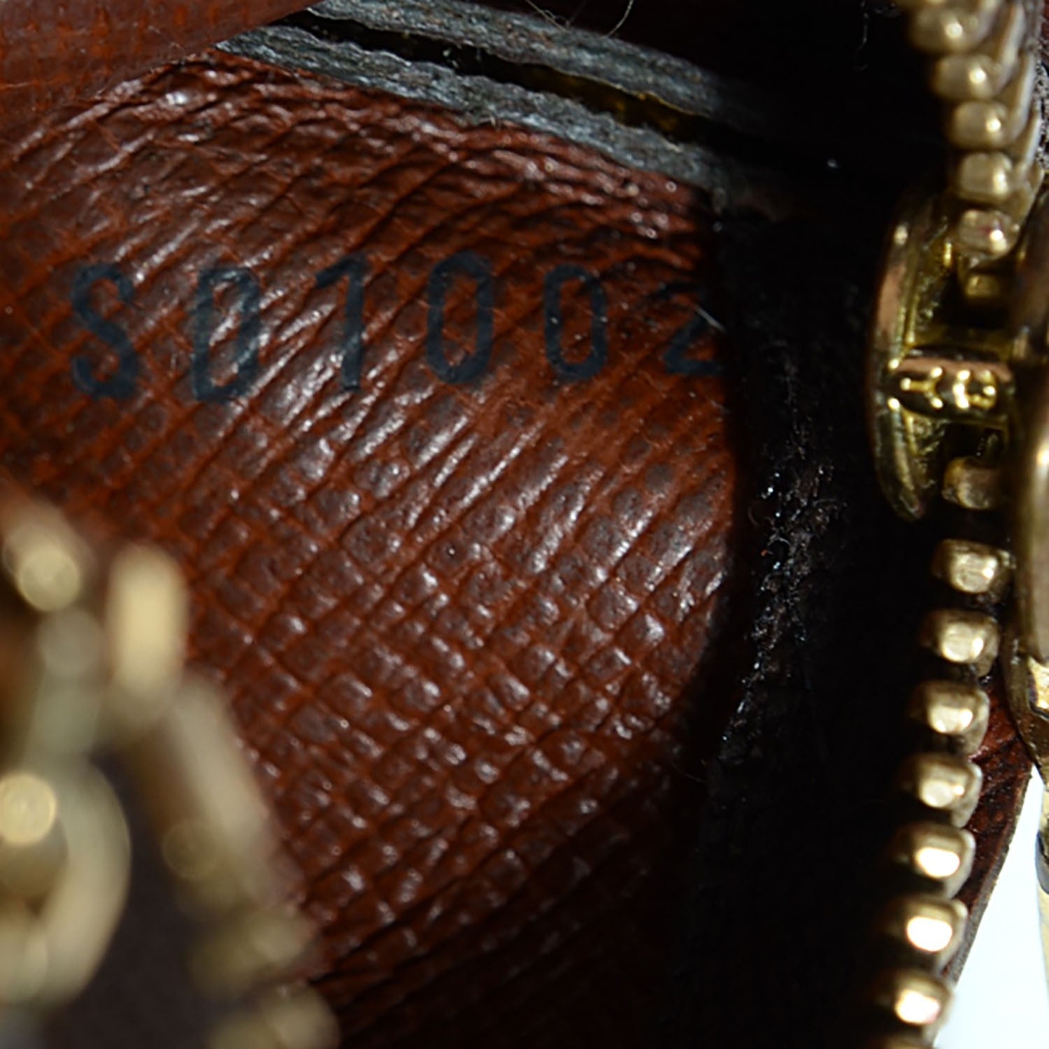 Louis Vuitton Monogram Key Pouch 7 of 7