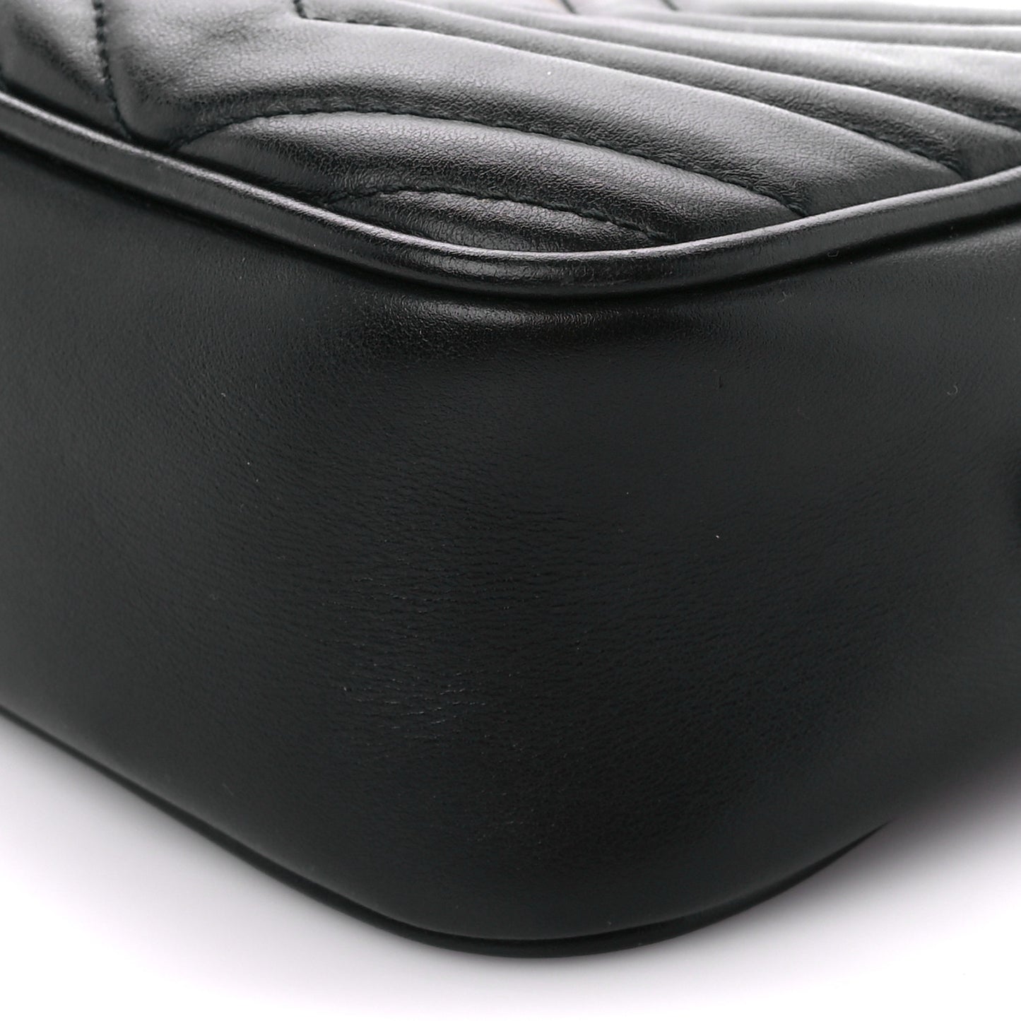 Calfskin Matelasse Small GG Marmont Chain Shoulder Bag Black