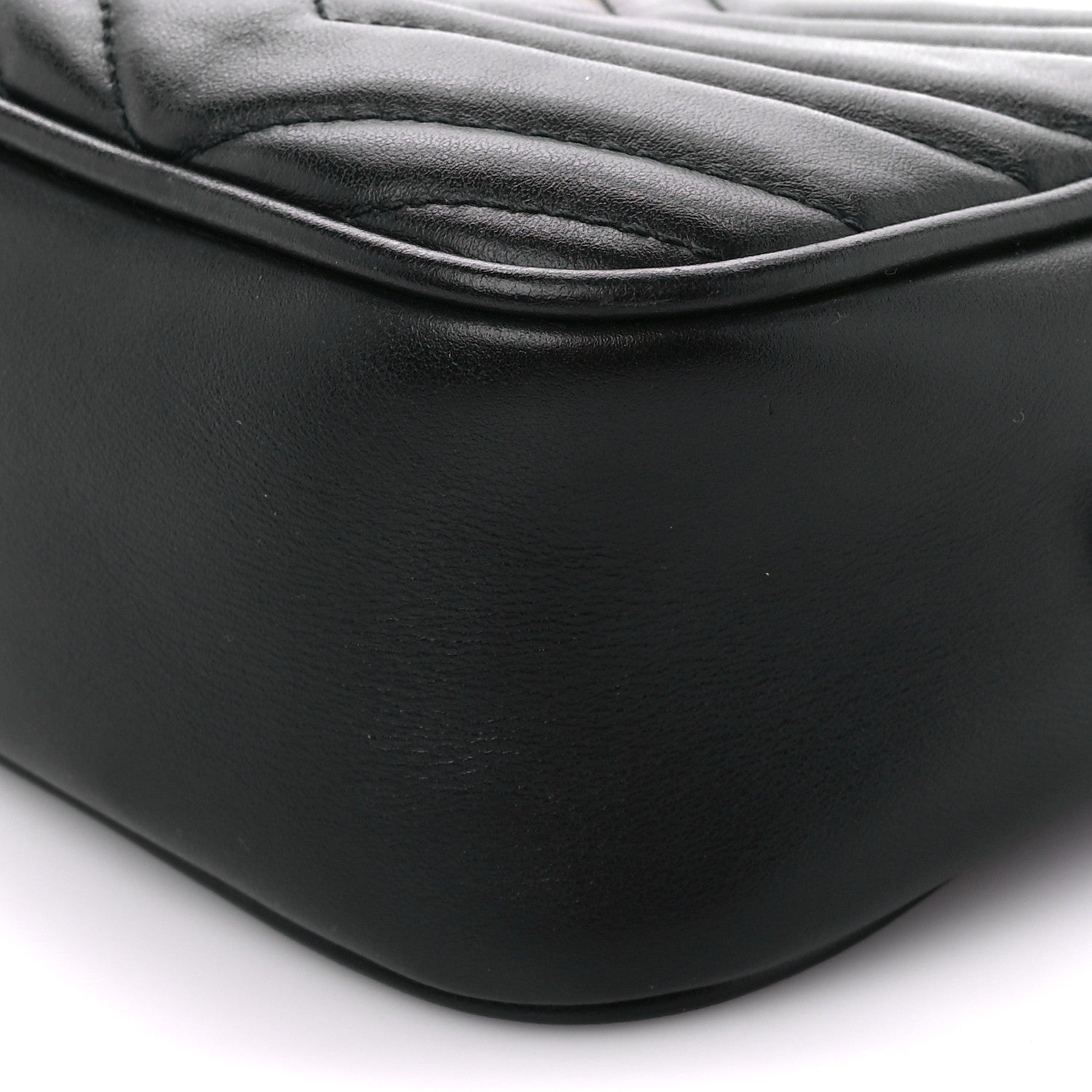 Gucci Calfskin Matelasse Small GG Marmont Chain Shoulder Bag Black 10 of 10