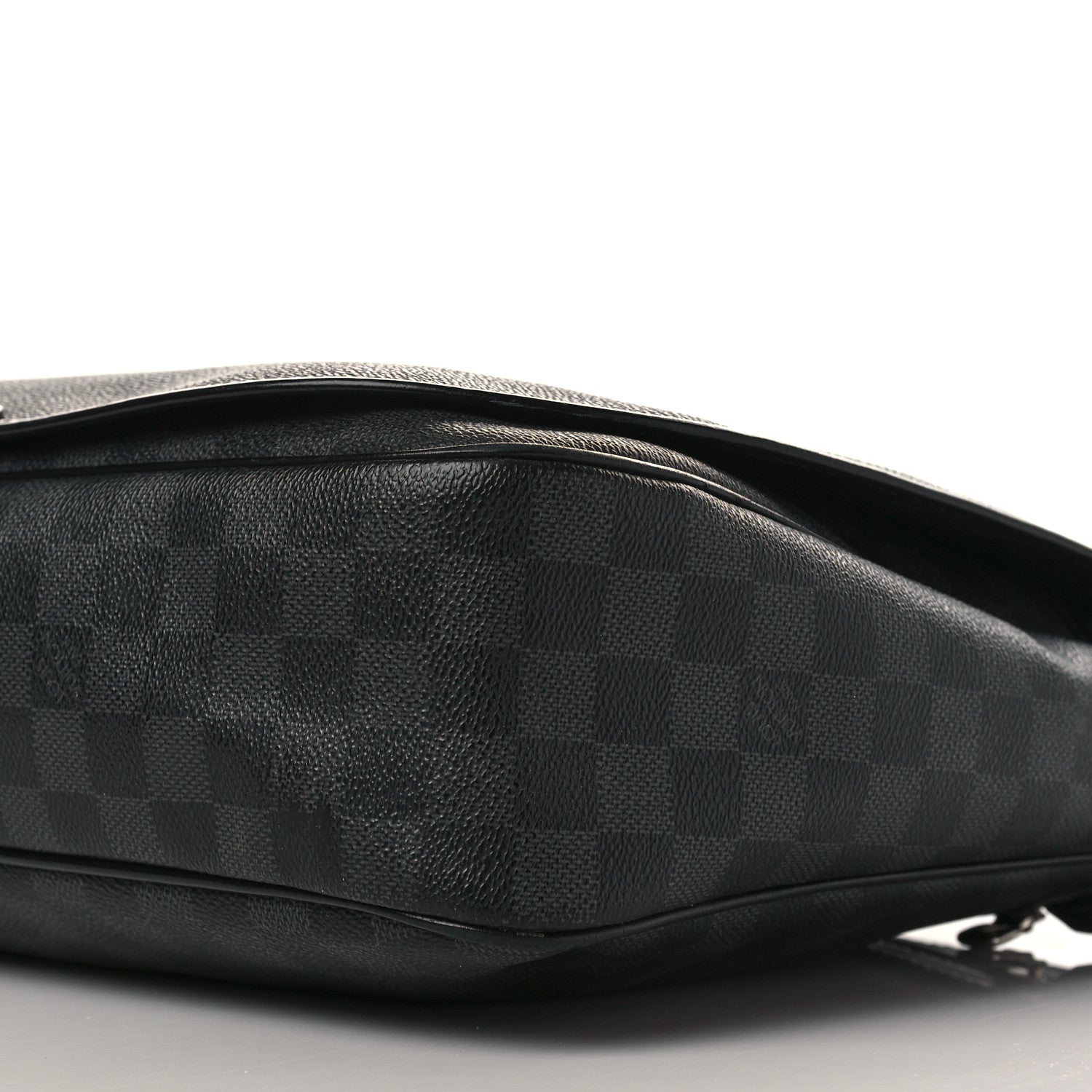 Louis Vuitton Damier Graphite Daniel GM 7 of 9