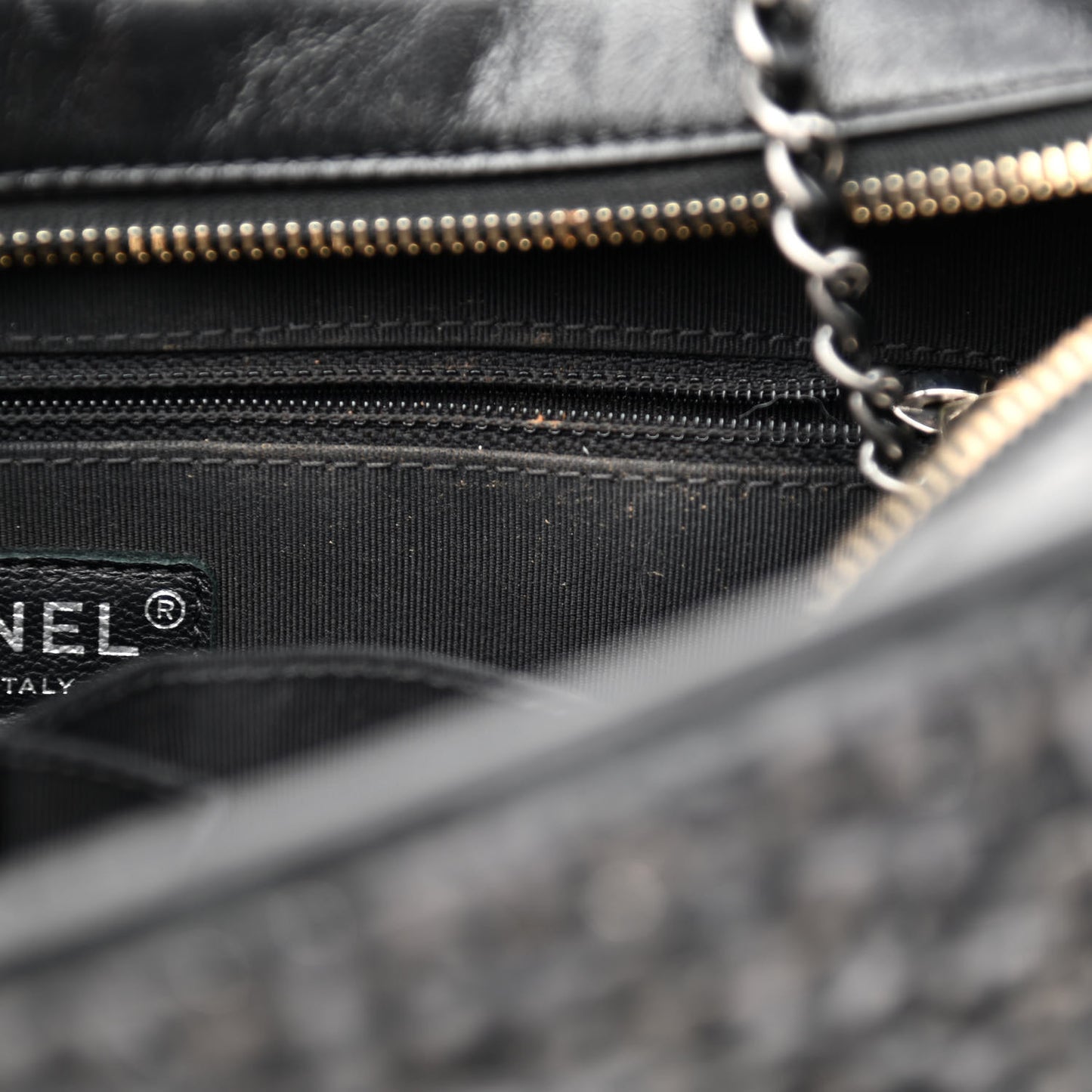Tweed Calfskin Quilted Medium Gabrielle Hobo Black