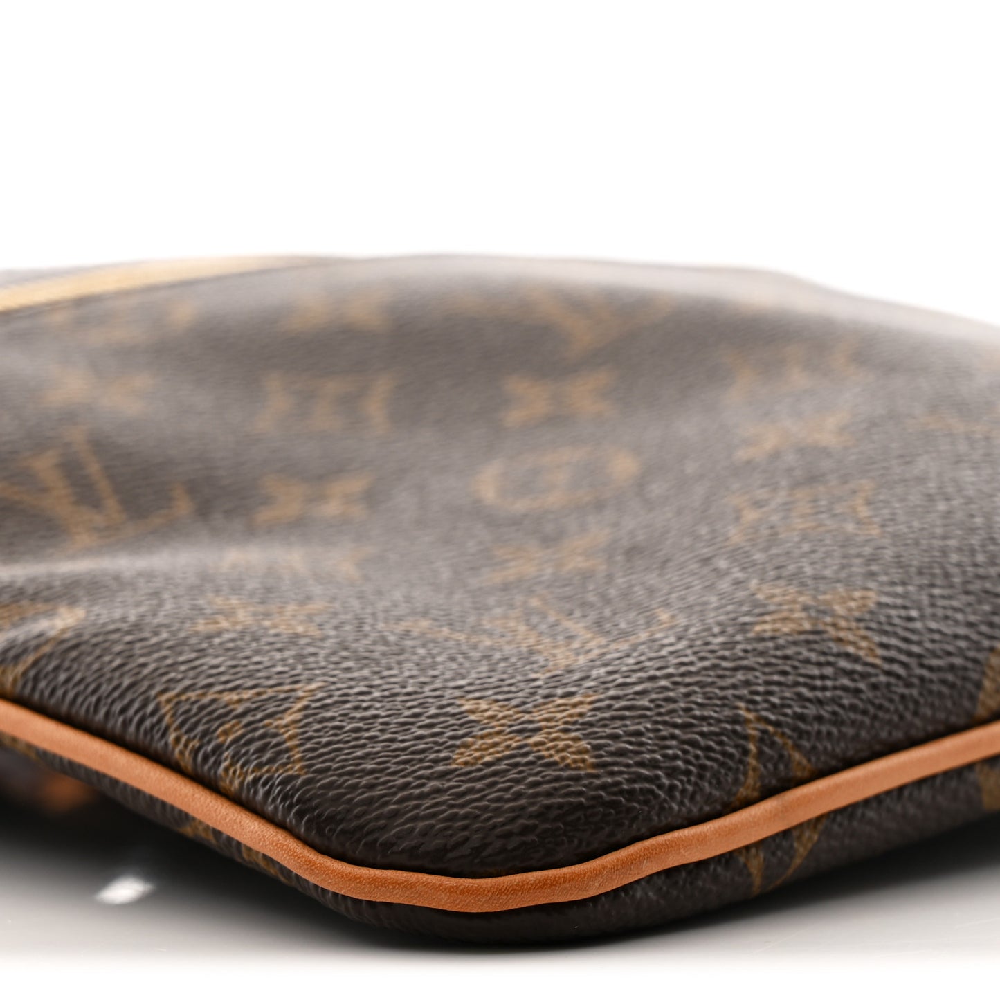Monogram Pochette Valmy