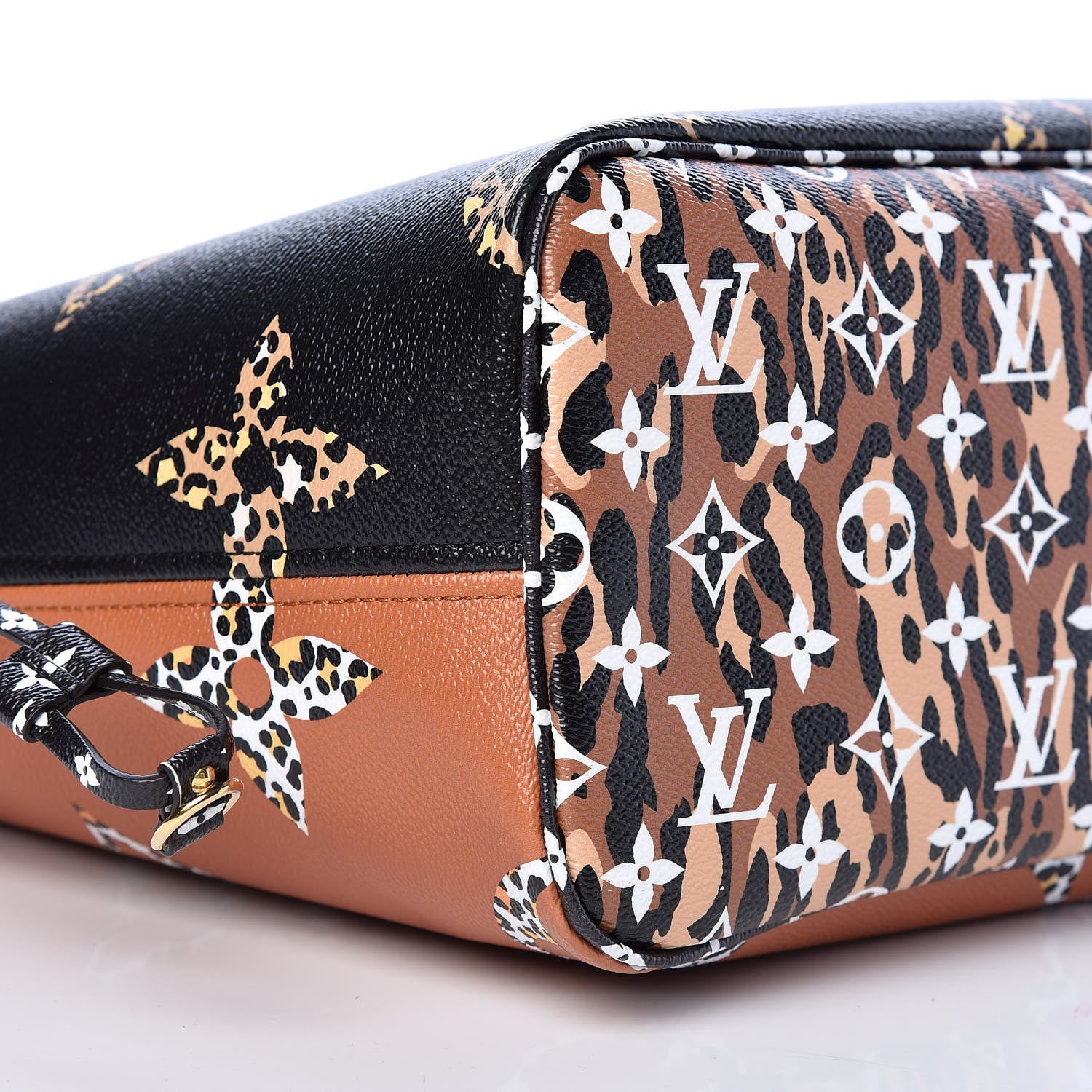 Louis Vuitton Monogram Giant Jungle Neverfull MM Black 6 of 10